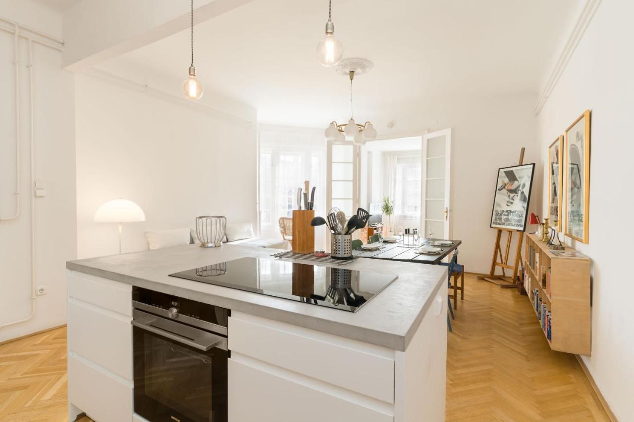 Klauzal Apartment W/3 Bedrooms, French Balcony Budapest Luaran gambar