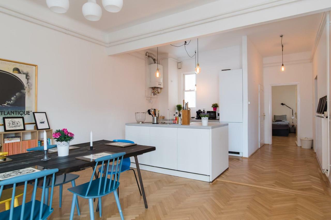 Klauzal Apartment W/3 Bedrooms, French Balcony Budapest Luaran gambar