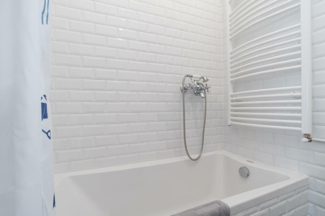Klauzal Apartment W/3 Bedrooms, French Balcony Budapest Luaran gambar