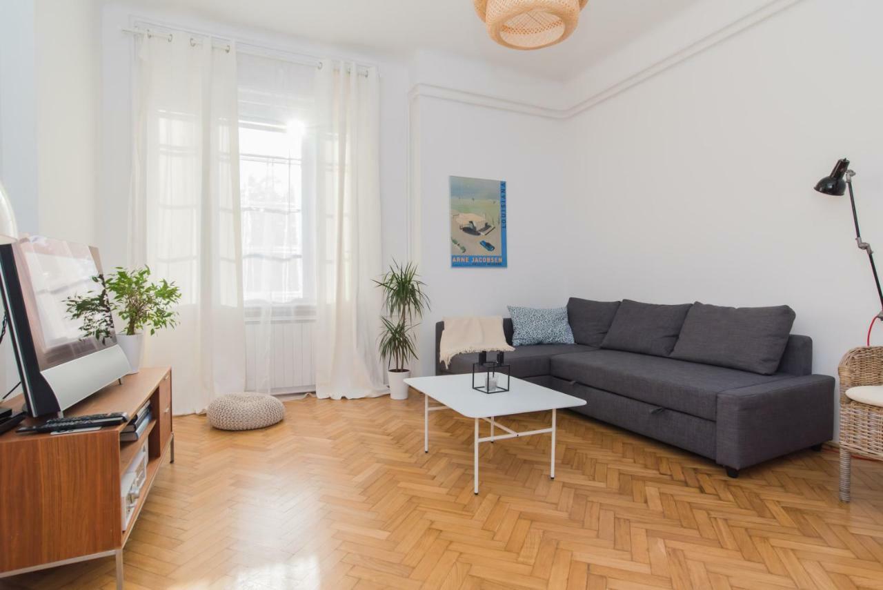 Klauzal Apartment W/3 Bedrooms, French Balcony Budapest Luaran gambar